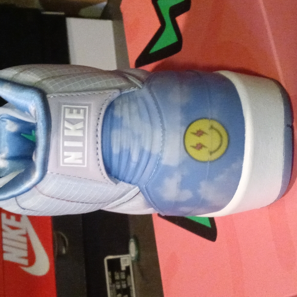 JORDAN 2 - Picture 5 of 9